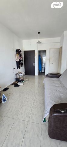 דירה, הגיבורים, חיפה