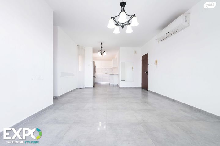 דירה, דרך הציונות 34, רובע ג', אריאל