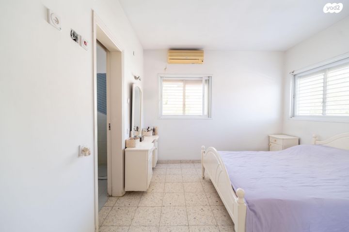 דו משפחתי, רש"י, קרית אונו