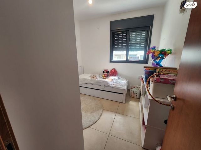 דירה, נרקיס, הפרחים, חריש