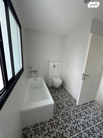 דירה, רנ"ק 1, אחוזה, חיפה