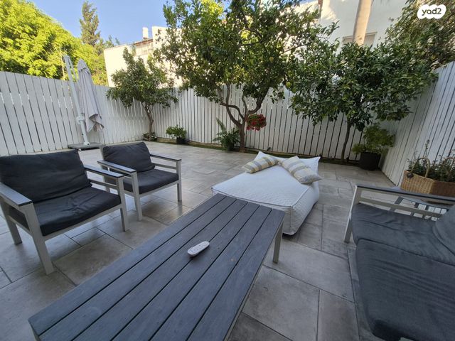 בית פרטי/ קוטג', התפוח, קדימה צורן