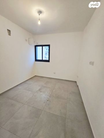 דירה, גולדה מאיר, מורשת, מודיעין מכבים רעות