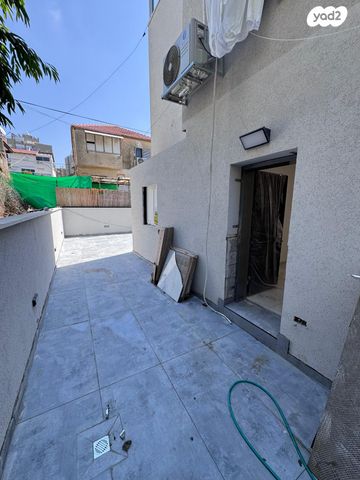 דירה, נגבה, בת ים