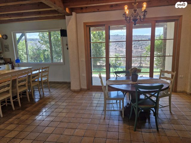 בית פרטי/ קוטג', הושעיה