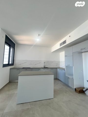 דירה, יפה ירקוני, דרום חדש, פארק הים, בת ים