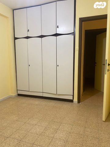 דירה, נפתלי אימבר, חיפה