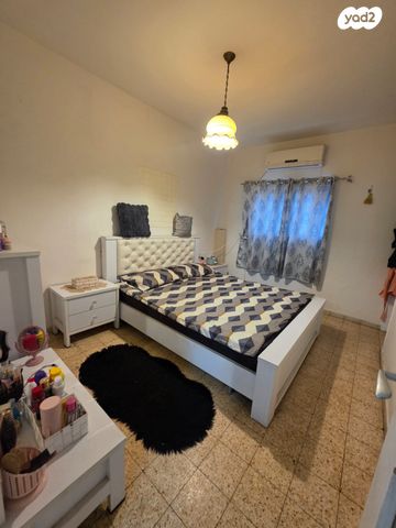 דירה, ברנדייס, רמב"ם, ראשון לציון