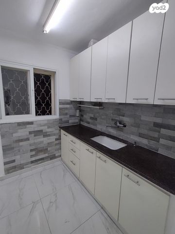 דירה, יאיר שטרן, חיפה