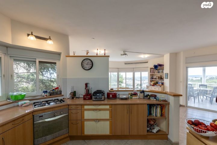 בית פרטי/ קוטג', חרצית, חרצית, כפר ורדים