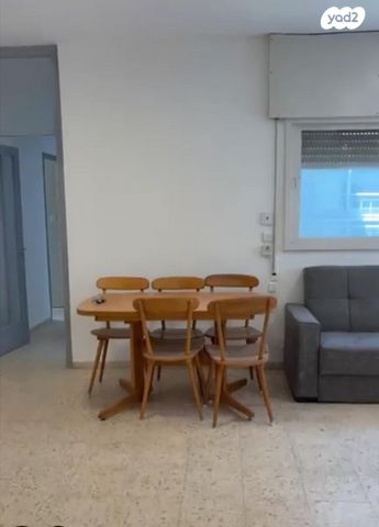 שדרות בן מיימון 