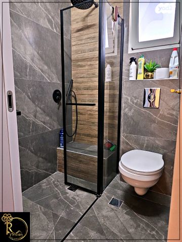 דירת גן, האלמוג, נופי סלע, מעלה אדומים