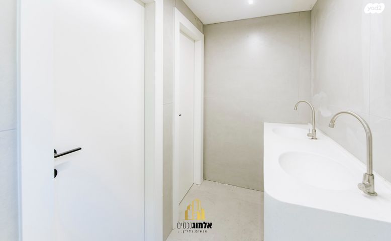 חנויות/ שטח מסחרי, בית שמש