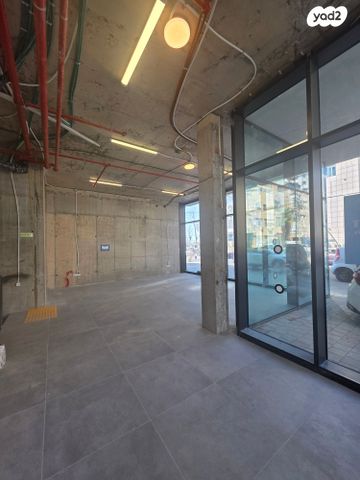 חנויות/ שטח מסחרי, הירקון 18, כרם התימנים, תל אביב יפו