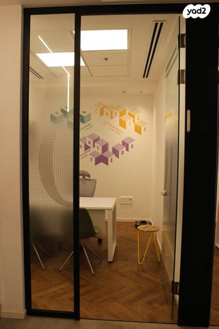 משרדים, רעננה