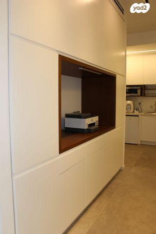 משרדים, רעננה