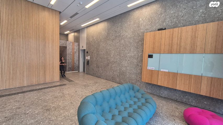 משרדים, צומת סביון, קרית אונו