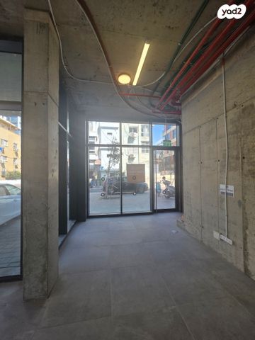 חנויות/ שטח מסחרי, הירקון 18, כרם התימנים, תל אביב יפו