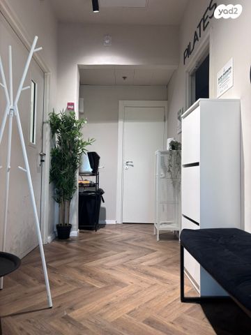 חנויות/ שטח מסחרי, לב העיר, שאר העיר, מודיעין מכבים רעות