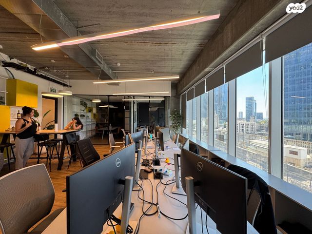 משרדים, דרך מנחם בגין 144, מונטיפיורי, הרכבת, תל אביב יפו