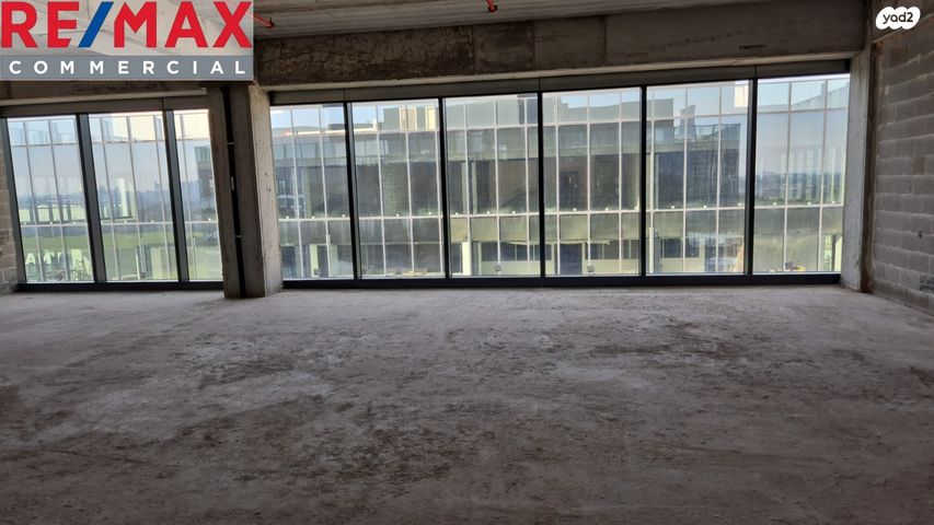 משרדים, החרש 15, אזור תעשיה נווה נאמן, הוד השרון