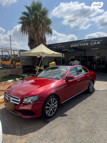 מודעת רכב מרצדס-בנץ E-class