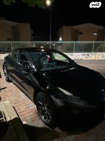 טסלה מודל 3