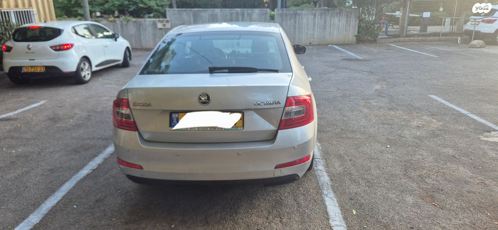 סקודה אוקטביה