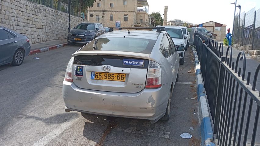 טויוטה פריוס