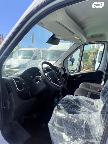 פיג'ו בוקסר