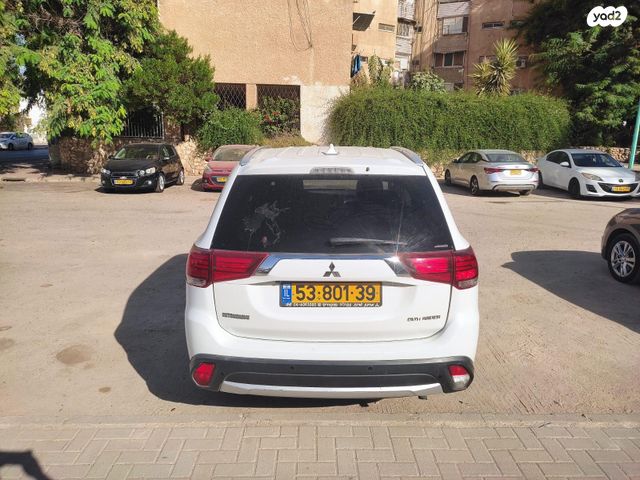 מודעת רכב מיצובישי אאוטלנדר