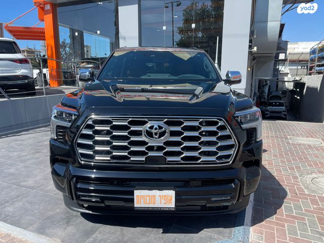 טויוטה סקויה