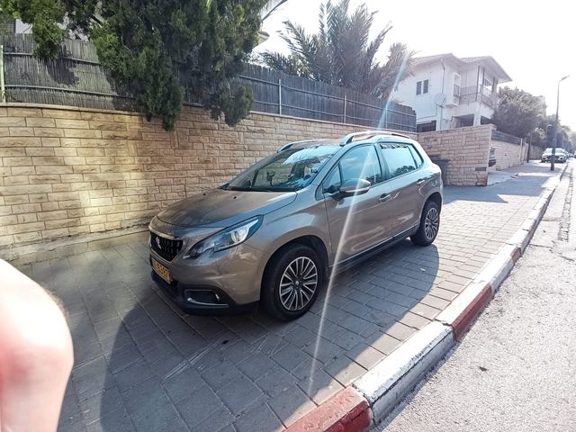 מודעת רכב פיג'ו 2008