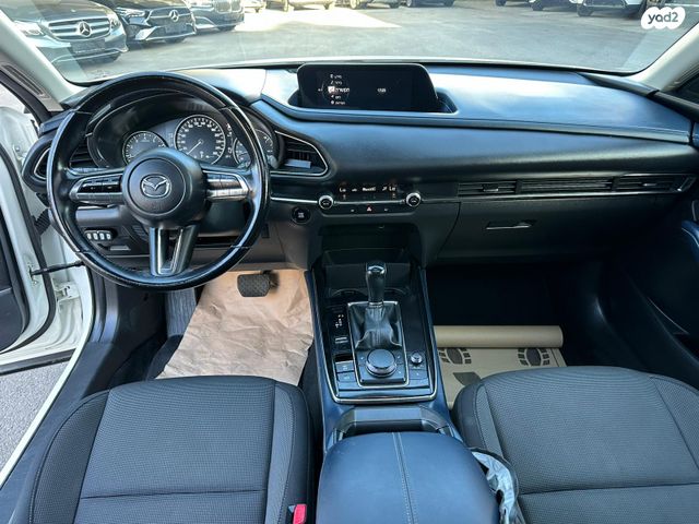 מאזדה CX-30