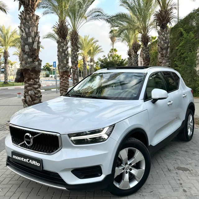 מודעת רכב וולוו XC40 1