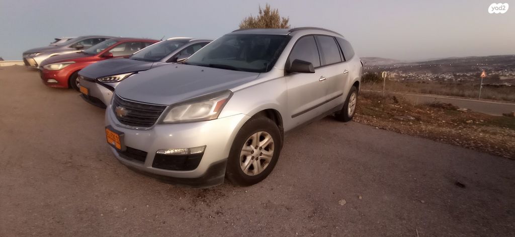 מודעת רכב שברולט טראוורס