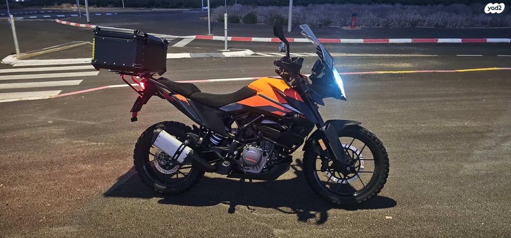 KTM Adventure 390