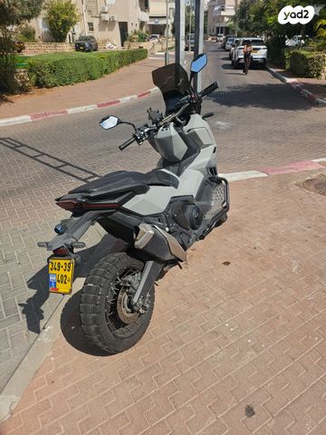 הונדה X-ADV750