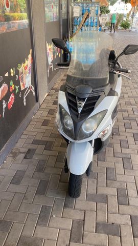 מודעת רכב סאן יאנג ג'וי רייד 125