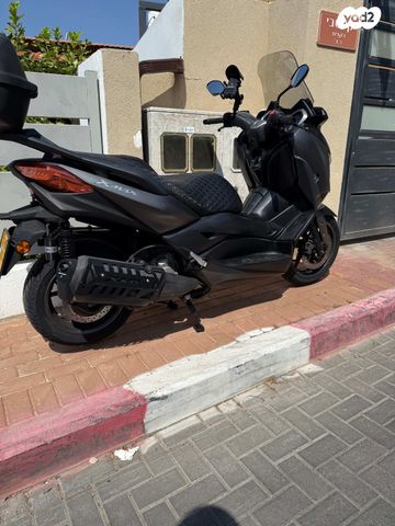 ימאהה X-MAX 300
