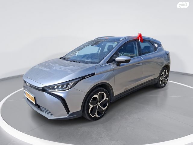 מודעת רכב ג׳ילי Geometry C