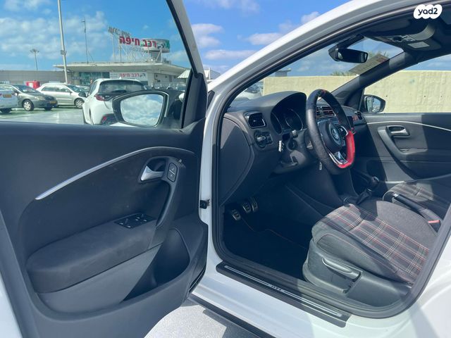 פולקסווגן פולו