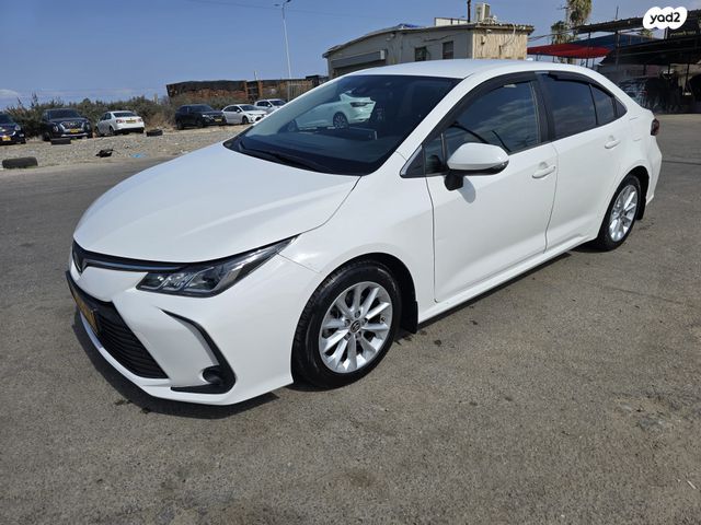 מודעת רכב טויוטה קורולה
