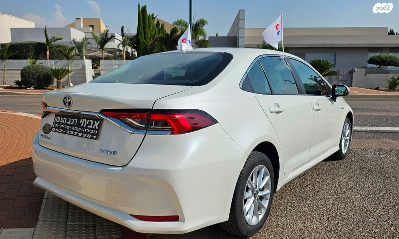 טויוטה קורולה