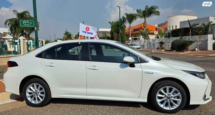 טויוטה קורולה