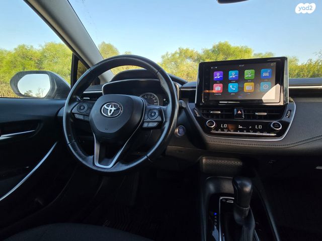 טויוטה קורולה