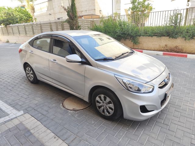 מודעת רכב יונדאי אקסנט i25