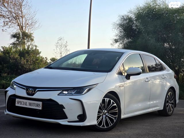 מודעת רכב טויוטה קורולה