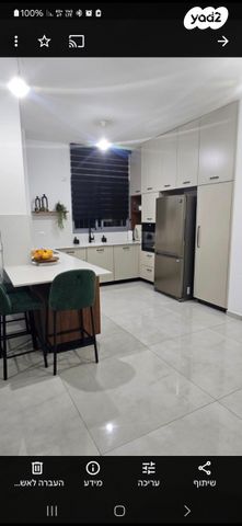 ארבע אמהות 7