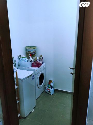 דירת גן, שרה אהרונסון 1, גדרה מזרח, גדרה